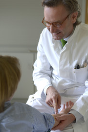 Dermatologie - Professor Dr. med. Philipp Babilas - HAUTZENTRUM REGENSBURG